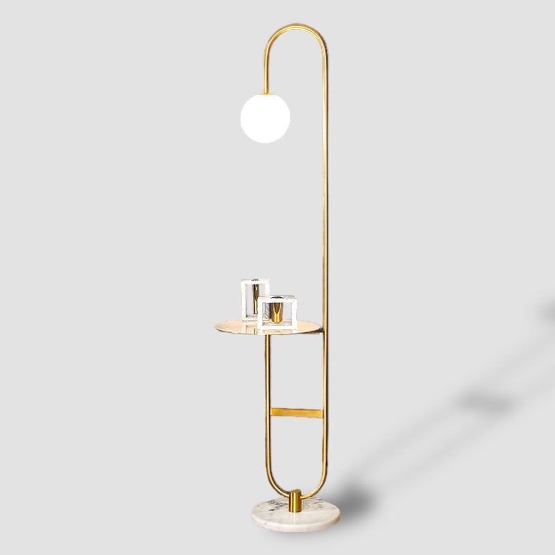 Oranthe - Skandinavische LED-Stehlampe mit Beistelltisch