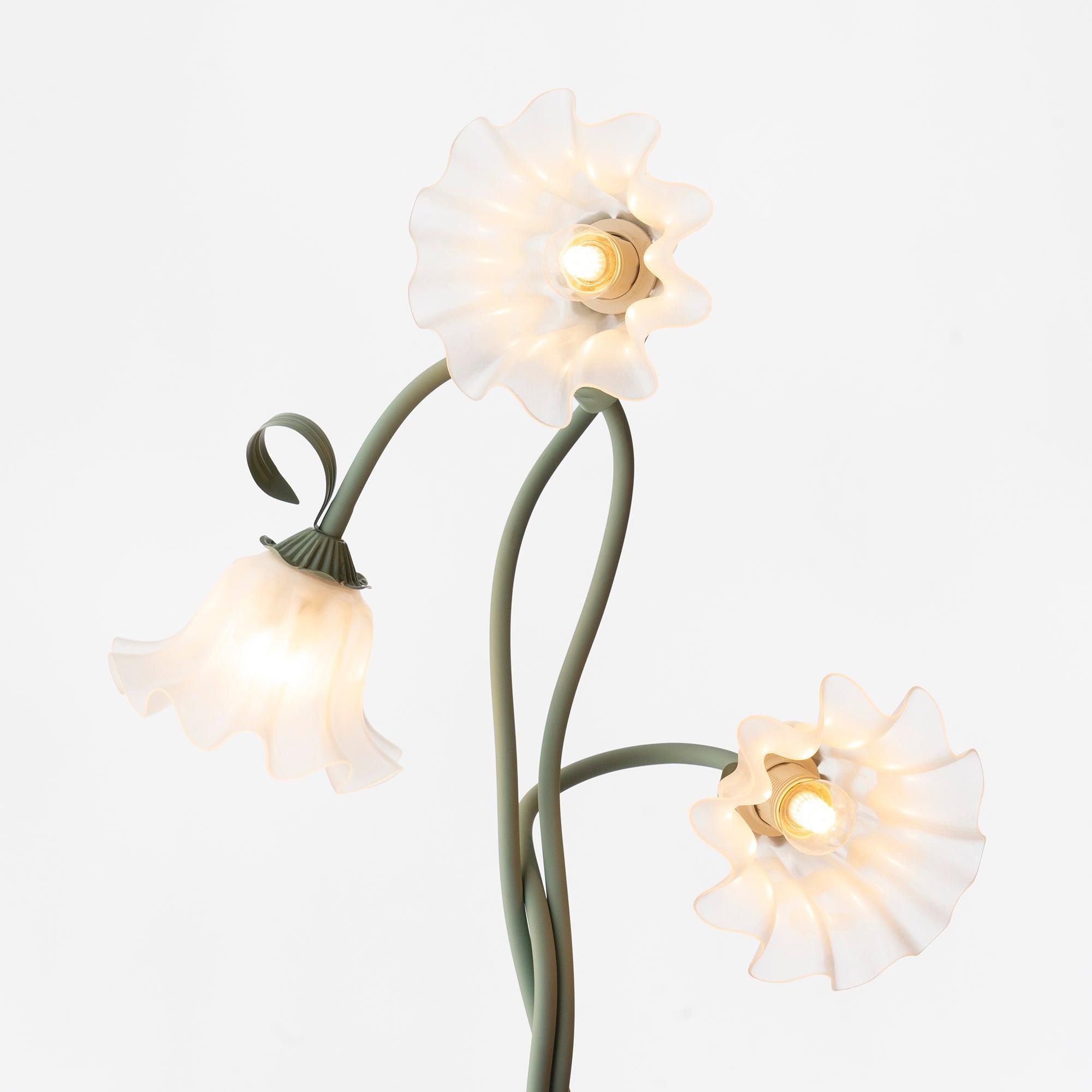 Zeitlose Calla Blumen Wohnzimmerlampe