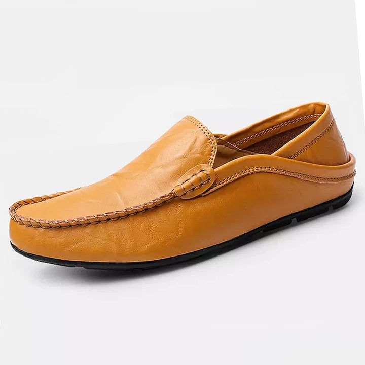 Men Loafers 2020 New Leather Shoes Men Casual Shoes Moccasins Breathable Sneakers Men Driving Shoes Comfort Flats Plus Size 46