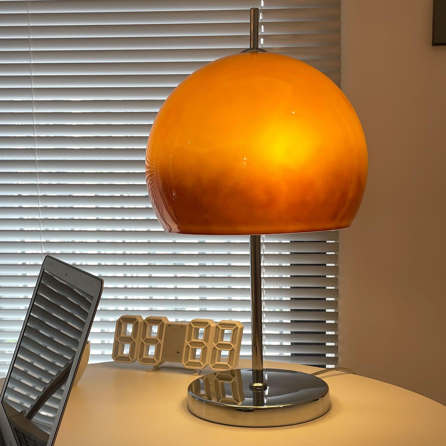 Klassische Bauhaus Pilzlampe