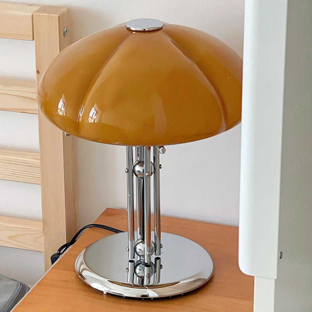Klassische Bauhaus Pilzlampe