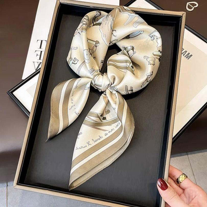 Heidi Foulard (100% Silk - 68cm)
