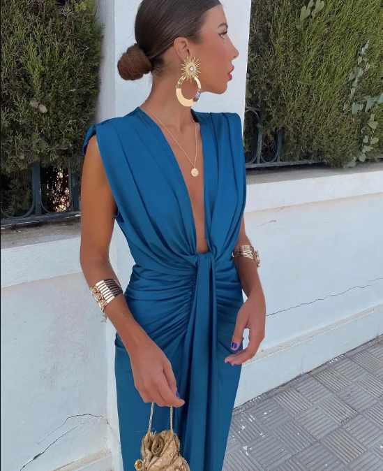 Isabelle - Party Dress with Deep Neckline